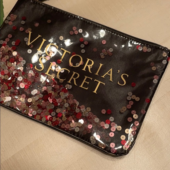 Victoria Secret sequins makeup bag - Picture 2 of 6
